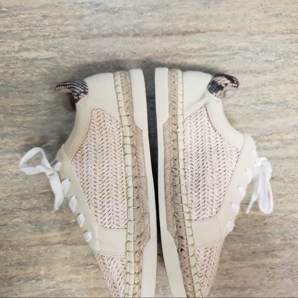 Universal Thread Shoes - image 4